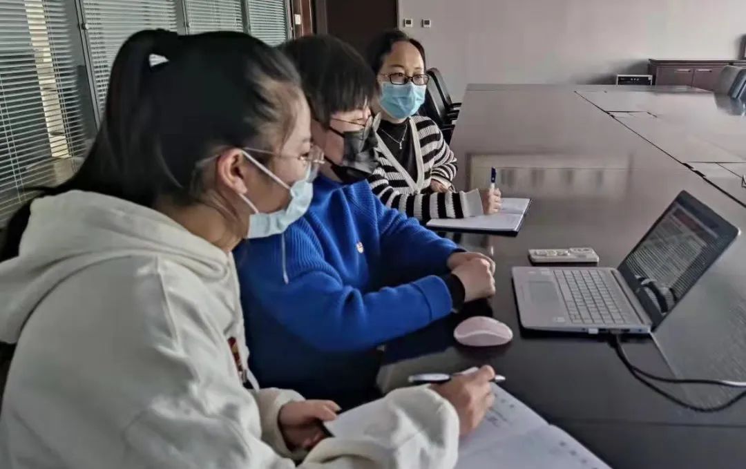 龙8唯一官网举行学习贯彻党的二十大精神宣讲报告会