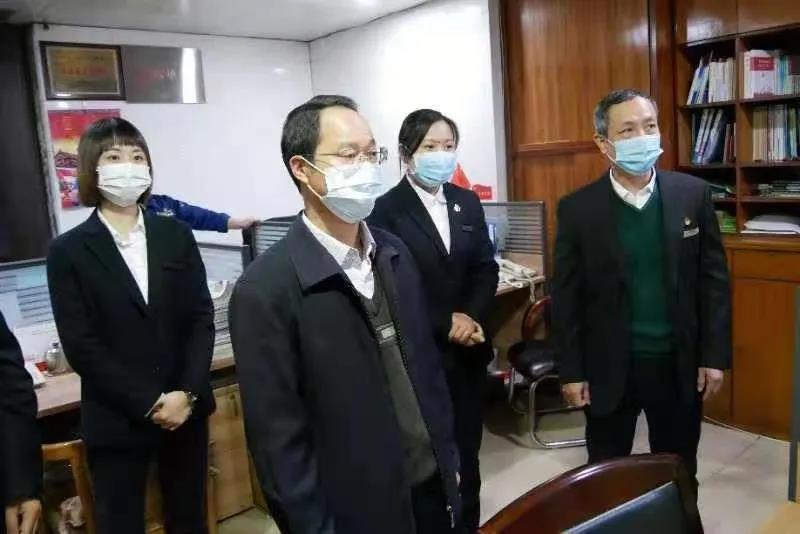 集团领导班子率队深入生产一线开展节前安全生产督查