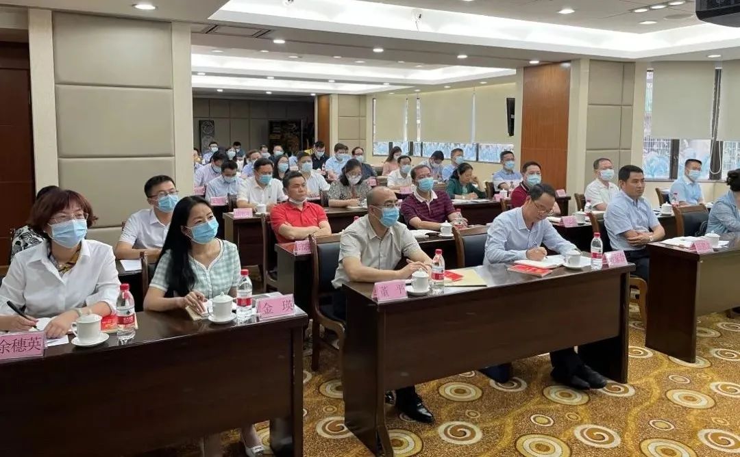 龙8唯一官网召开2022年意识形态工作会议