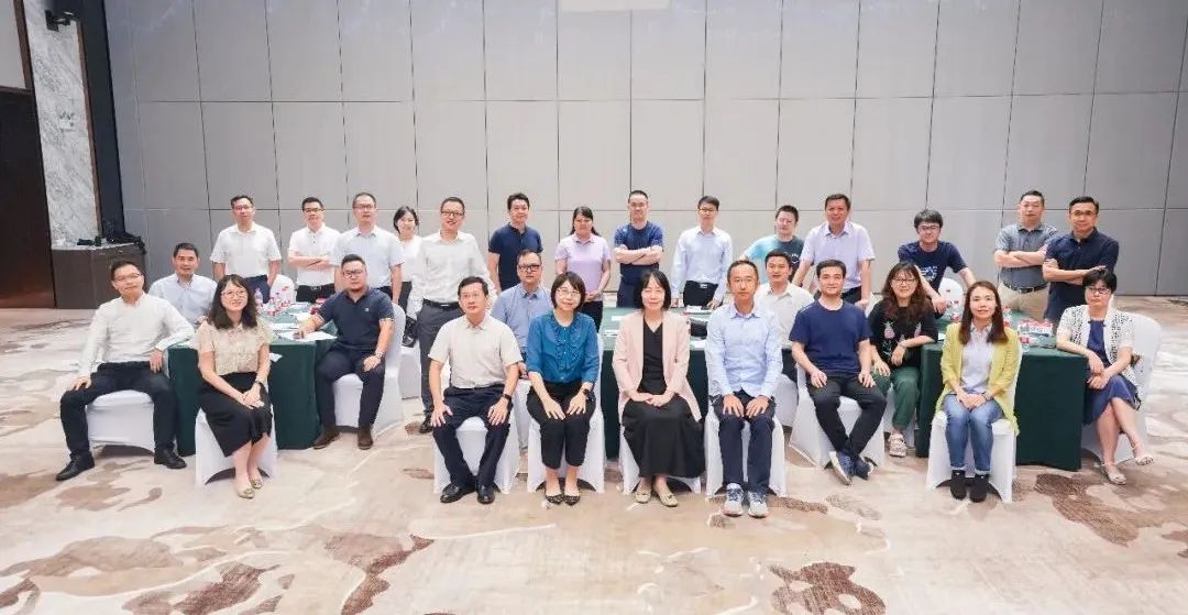 龙8唯一官网开展后备人才月度集训
